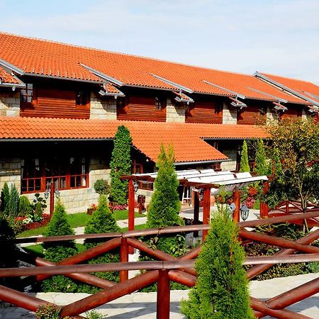 Hotel Centar Balasevic Βελιγράδι Εξωτερικό φωτογραφία