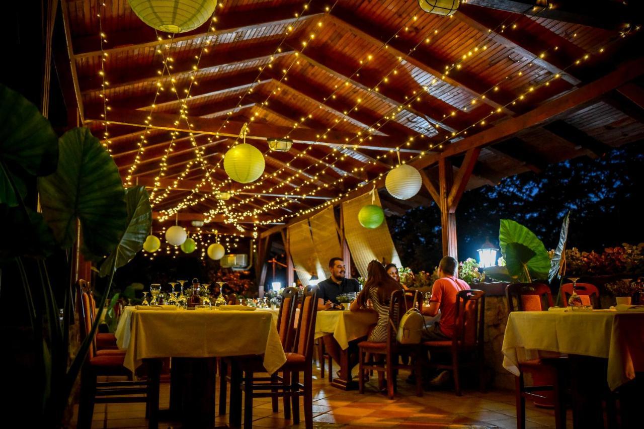 Hotel Centar Balasevic Βελιγράδι Εξωτερικό φωτογραφία