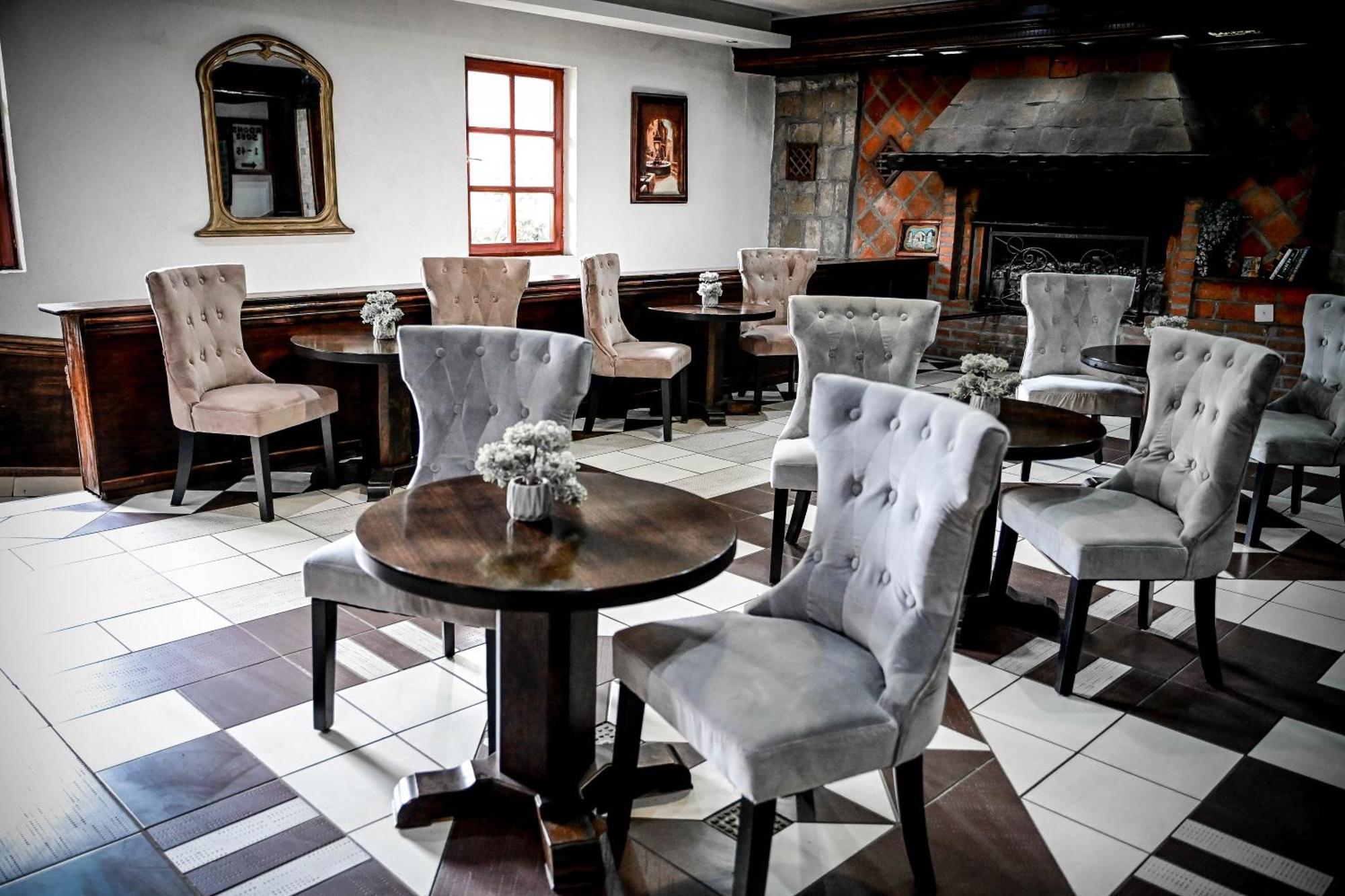 Hotel Centar Balasevic Βελιγράδι Εξωτερικό φωτογραφία