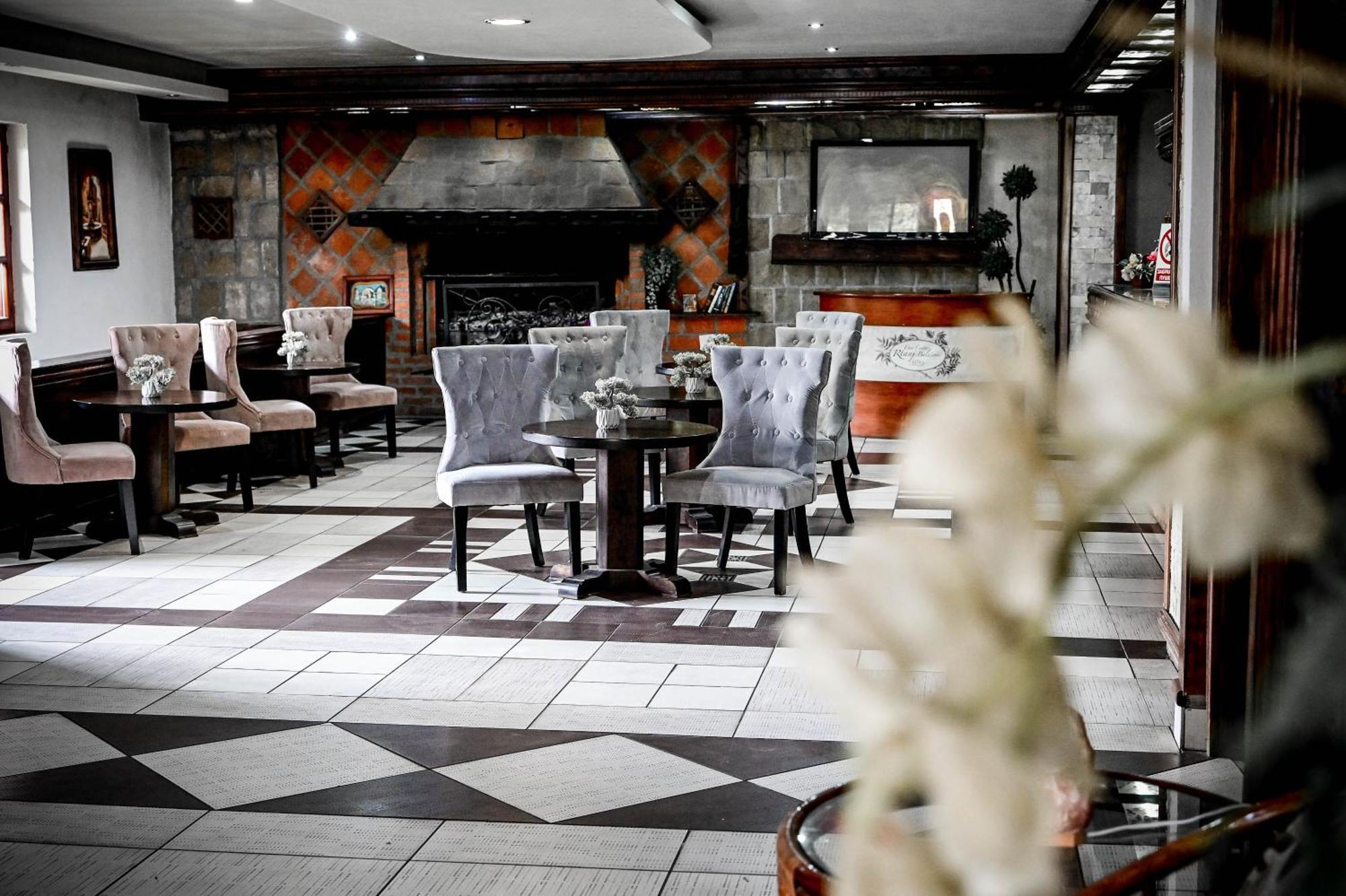 Hotel Centar Balasevic Βελιγράδι Εξωτερικό φωτογραφία