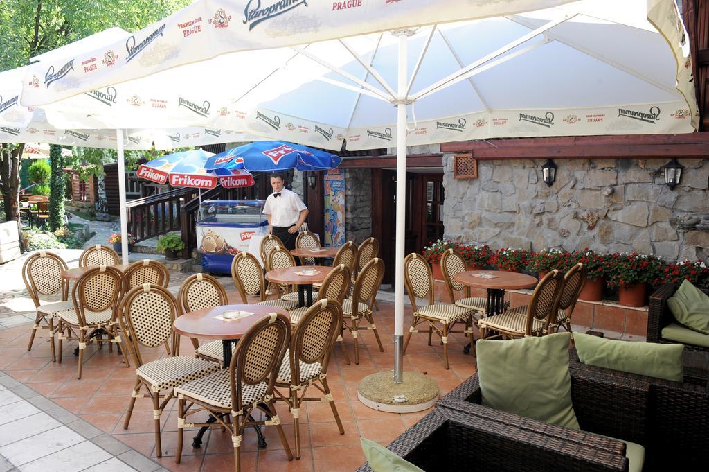 Hotel Centar Balasevic Βελιγράδι Εξωτερικό φωτογραφία