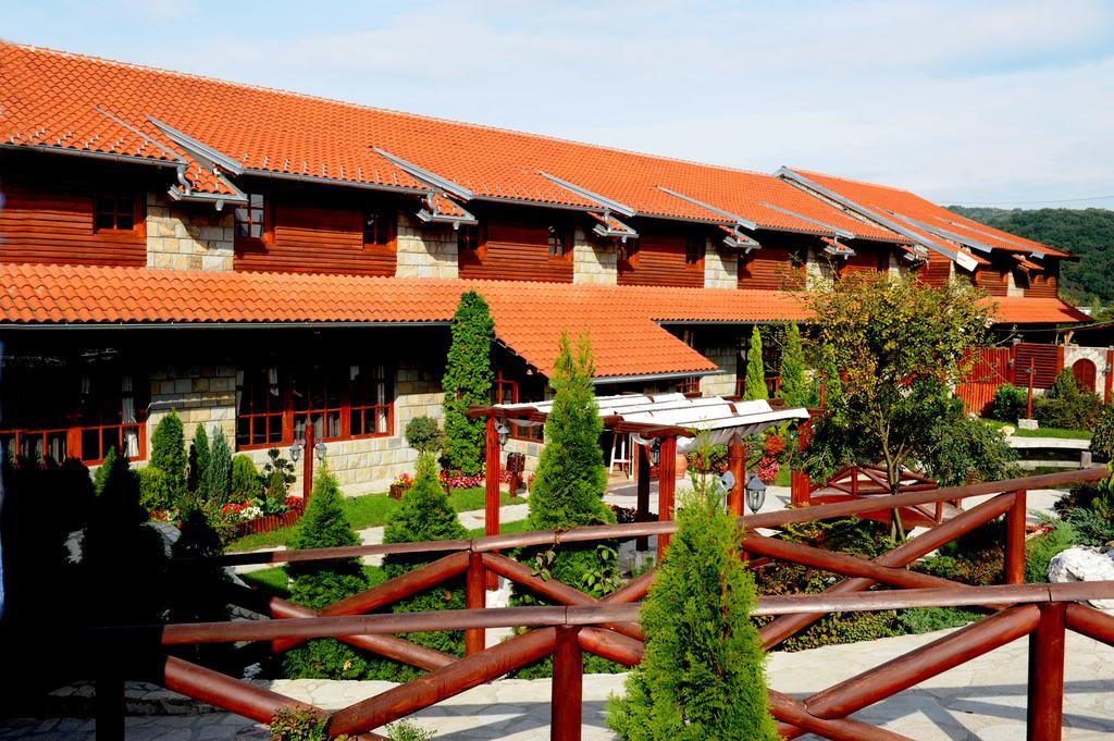 Hotel Centar Balasevic Βελιγράδι Εξωτερικό φωτογραφία