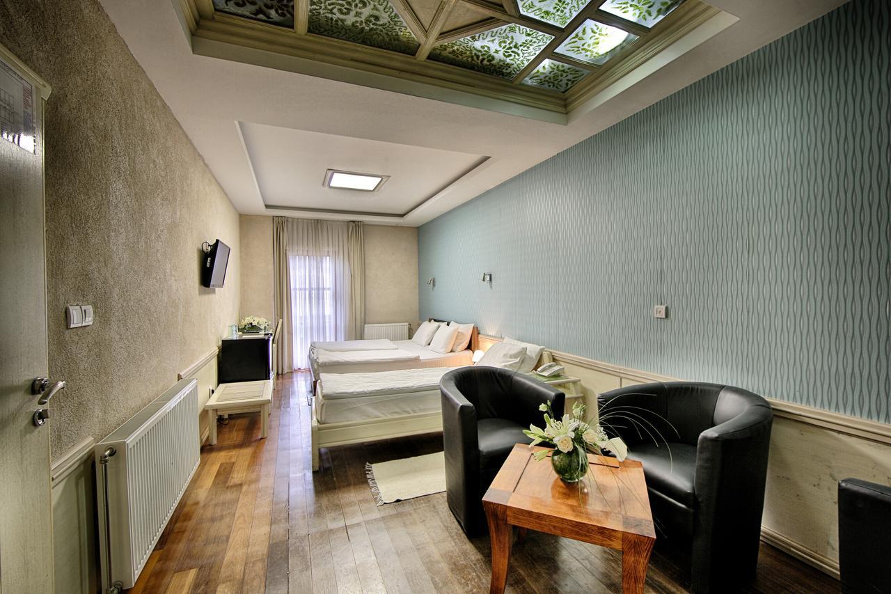 Hotel Centar Balasevic Βελιγράδι Εξωτερικό φωτογραφία