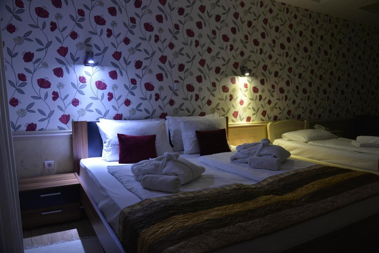 Hotel Centar Balasevic Βελιγράδι Εξωτερικό φωτογραφία